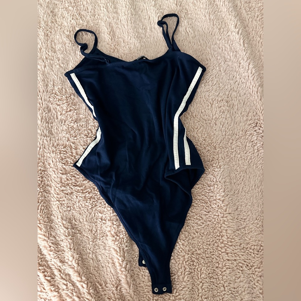 Sporty bodysuit